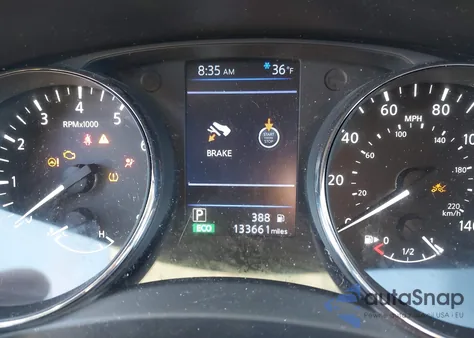 2018 Nissan Rogue Sv z USA, uszkodzony, nr VIN 5N1AT2MV1JC809810